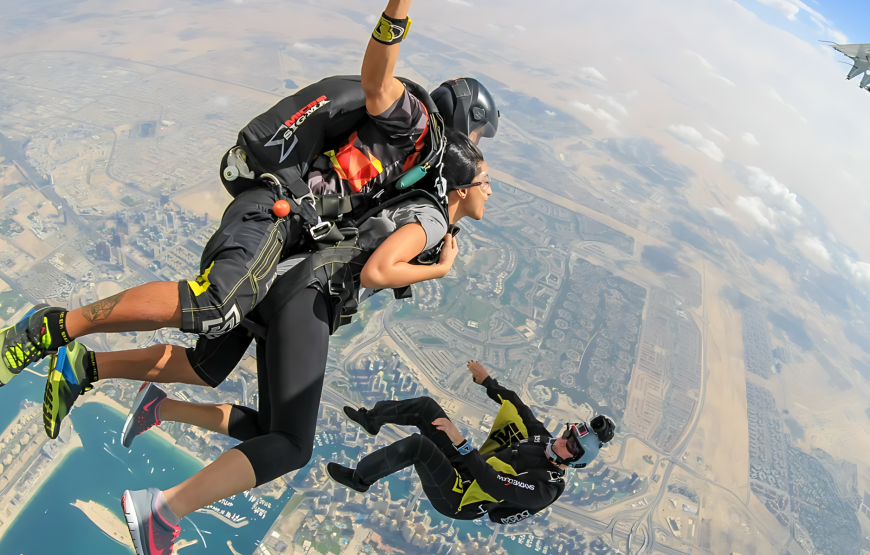 SKY DIVE AT PALM