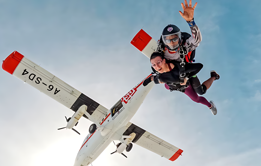 SKY DIVE AT PALM
