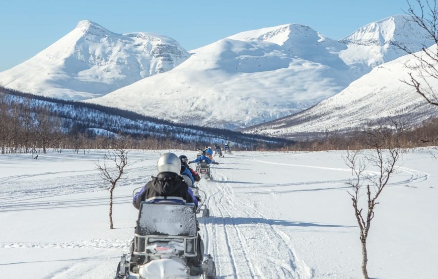 Snowmobiling Midday – Excl. Transport (High Season)