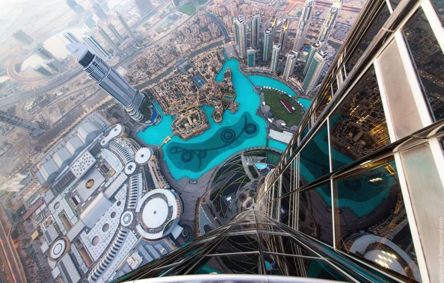 Burj Khalifa At the Top Level 125 + 124
